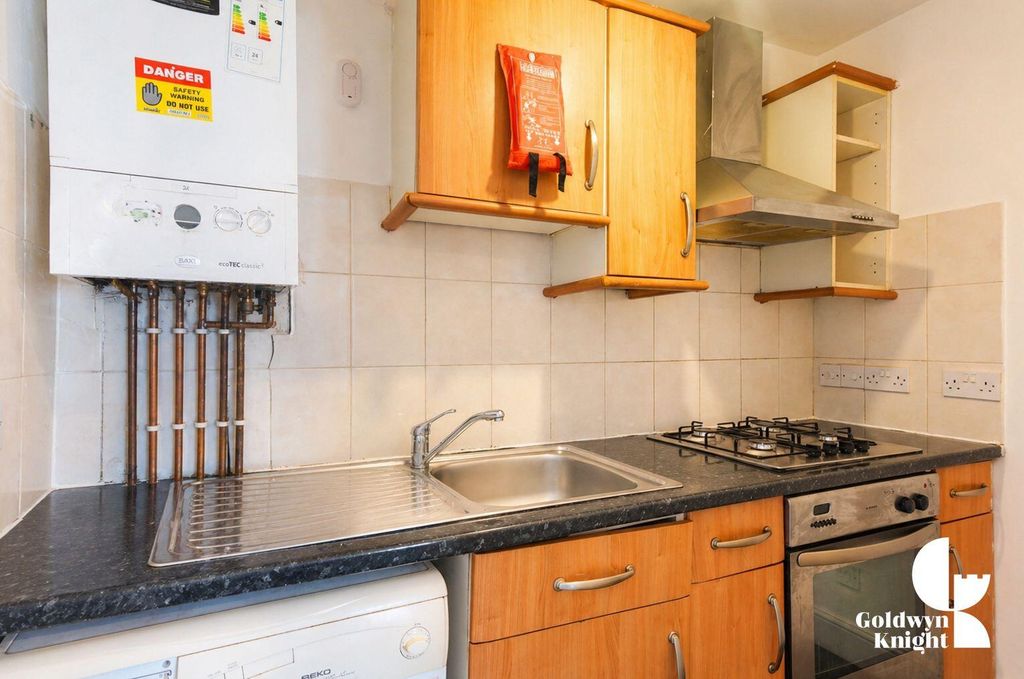 Property photo 3 of 3 Kitchen