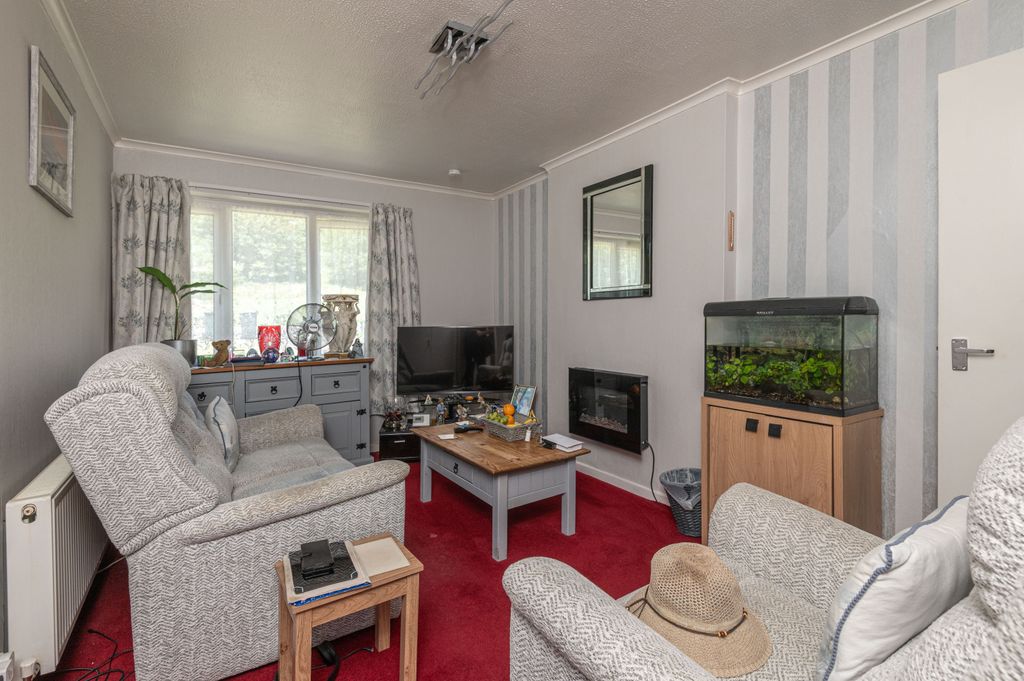 Additional image 5 of 1 bed flat for saleAcaster Drive, Bradford BD12