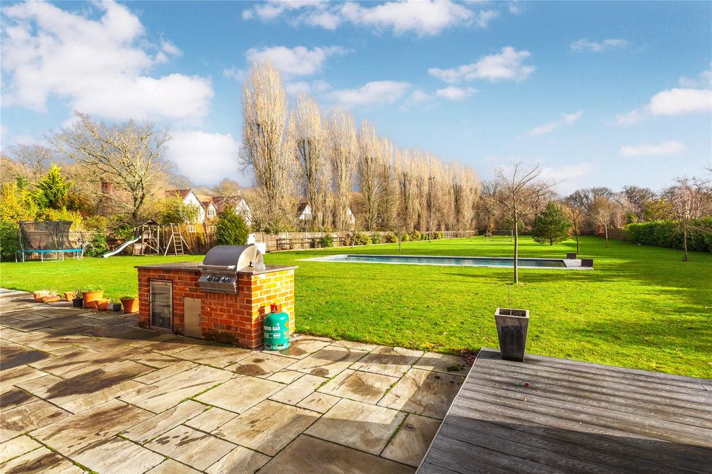 Property photo 3 of 22 Picture No. 13