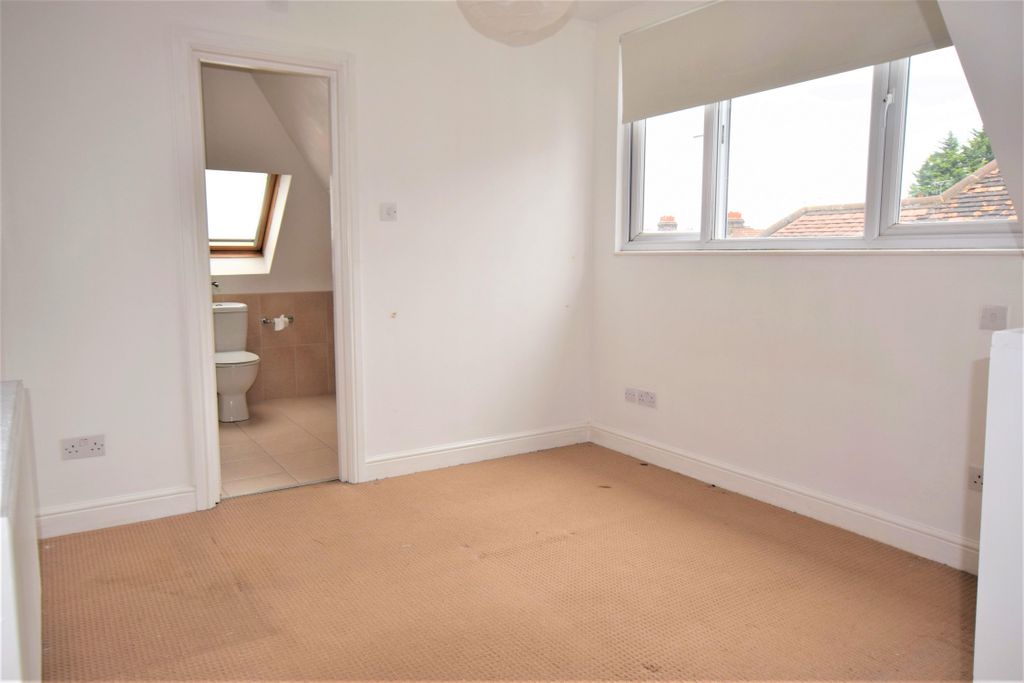 Property photo 3 of 5 Image