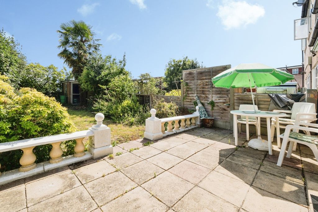 Property photo 3 of 19 Pbox-Img.Jpg