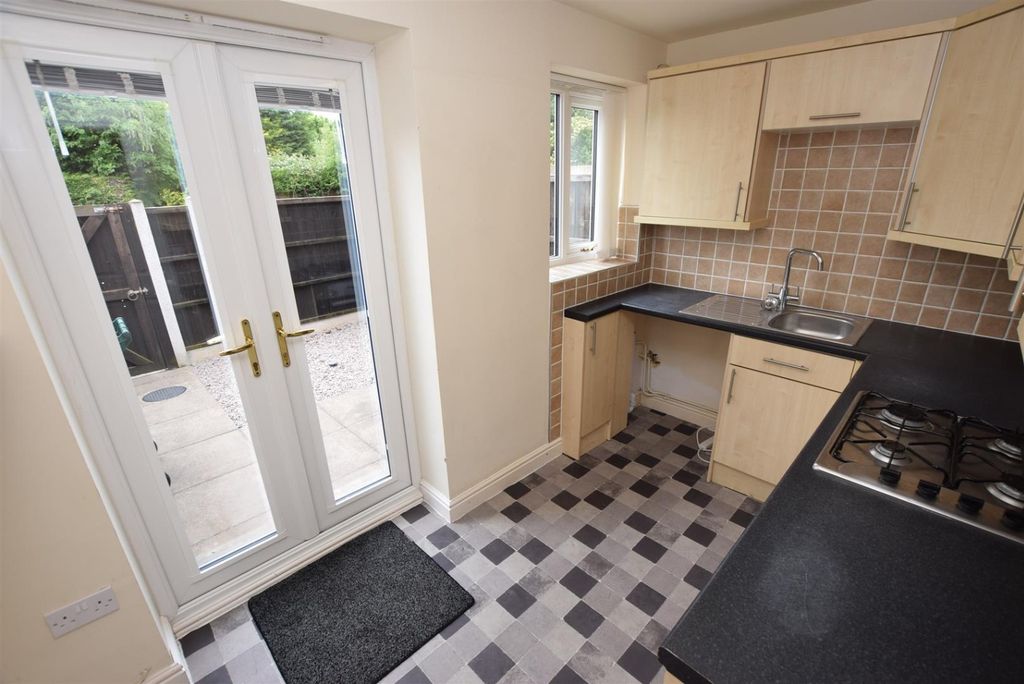Property photo 2 of 8 4551321
