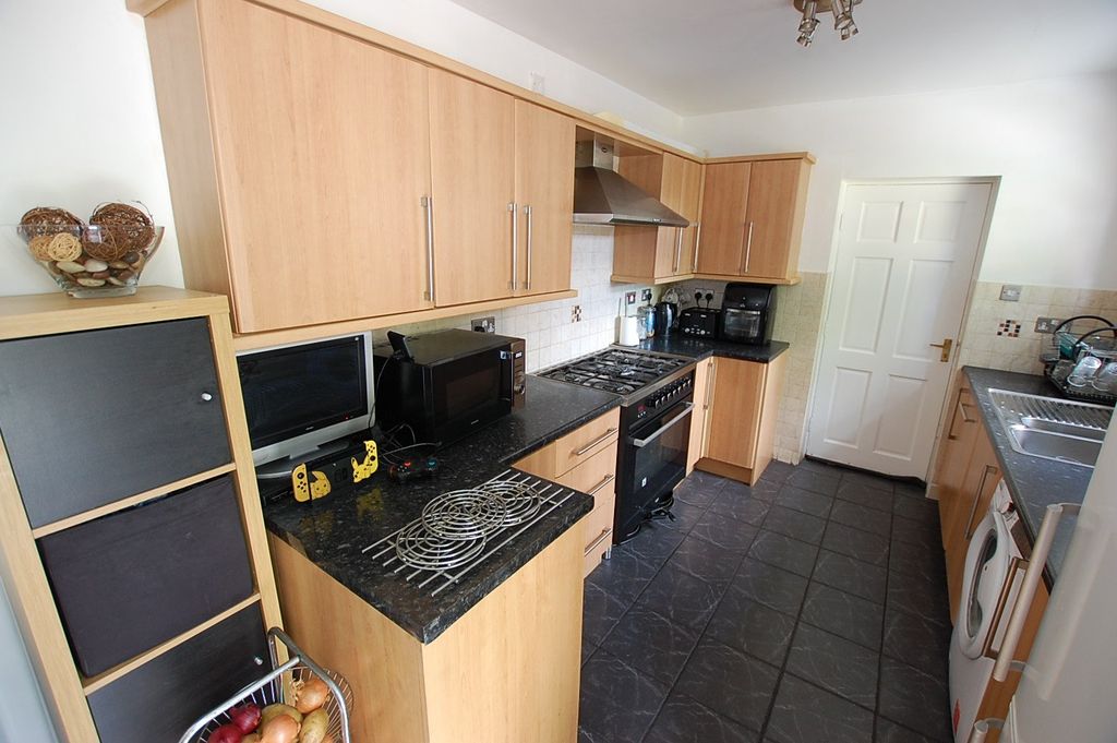 Property photo 3 of 14 Picture No. 15