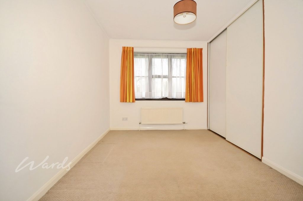 Property photo 3 of 7 Charlesworth Bed ...