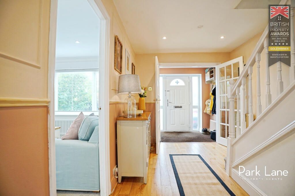 Property photo 2 of 33