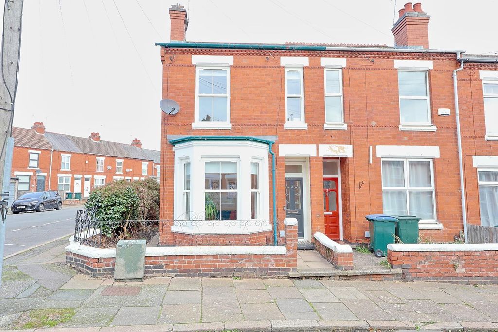 Property photo 1 of 13 Front