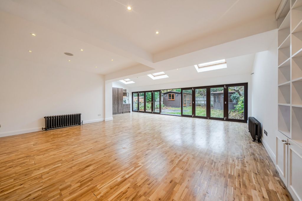 Property photo 3 of 20 Picture No. 41