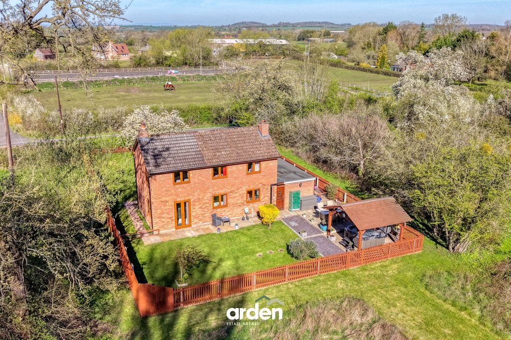 Property photo 2 of 15