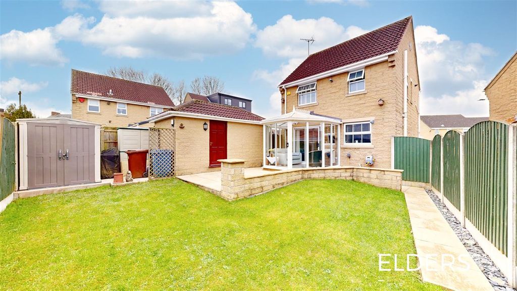 Property photo 2 of 18