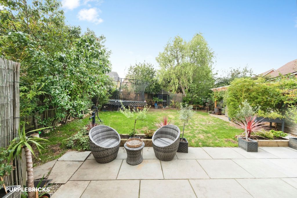 Property photo 3 of 22