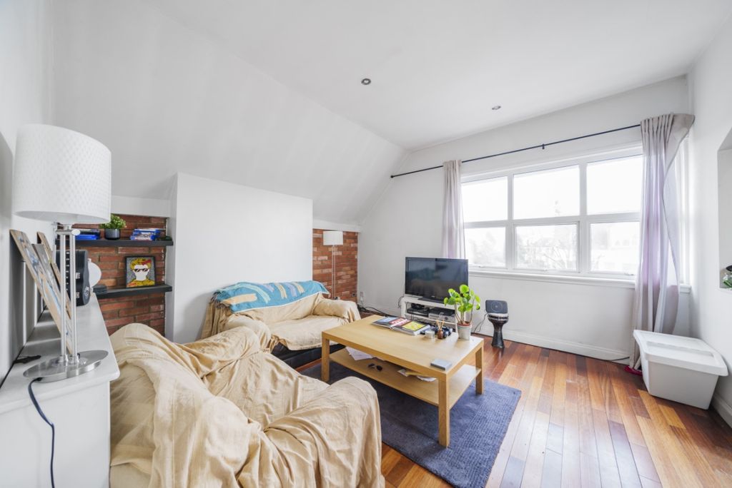 Property photo 1 of 6 944588 (2)