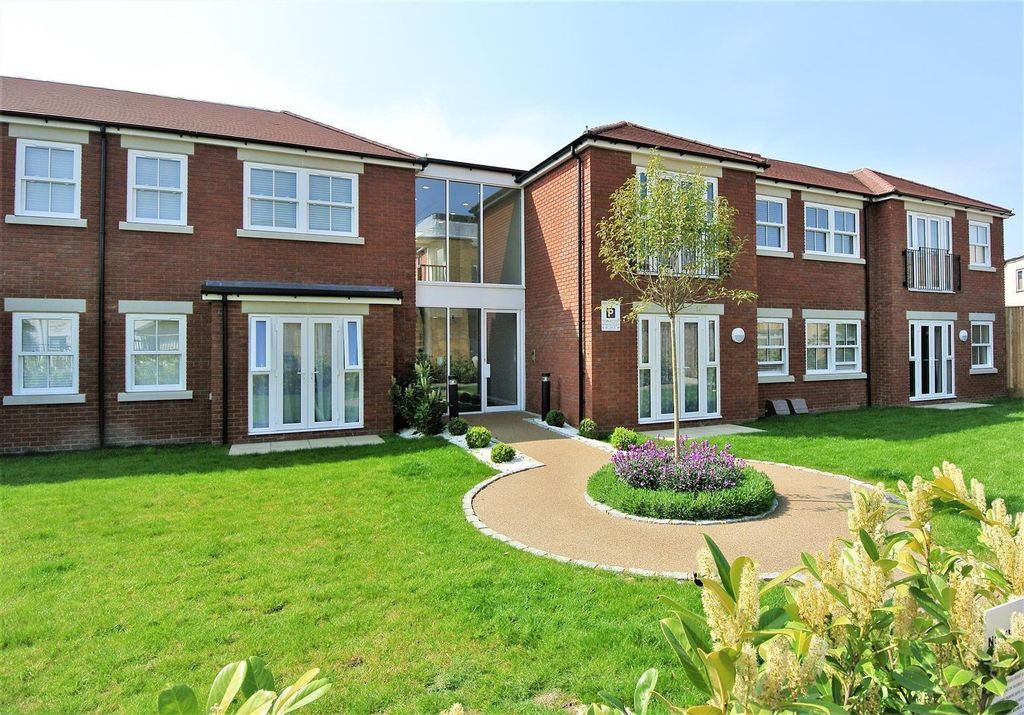 Property photo 1 of 13 Elwl8Xcebe2He8Htdotoog.Jpg