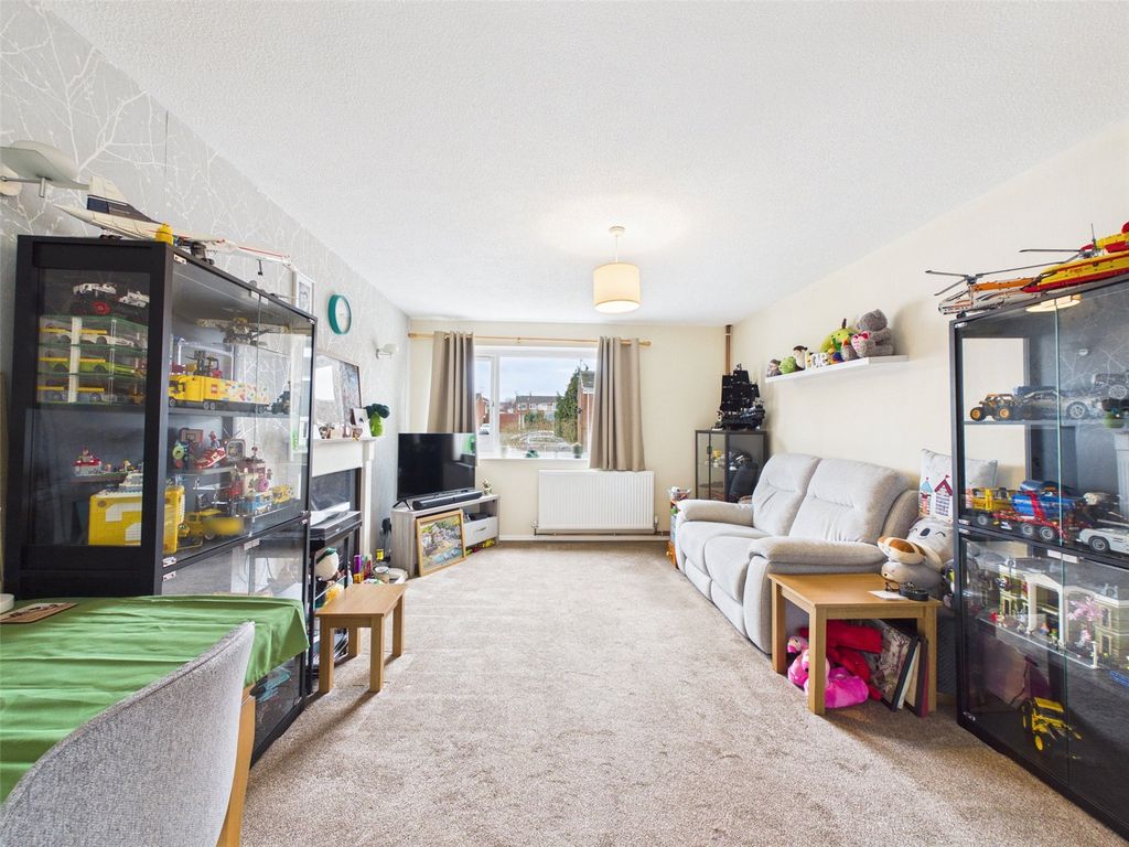 Property photo 2 of 8 Picture No. 04