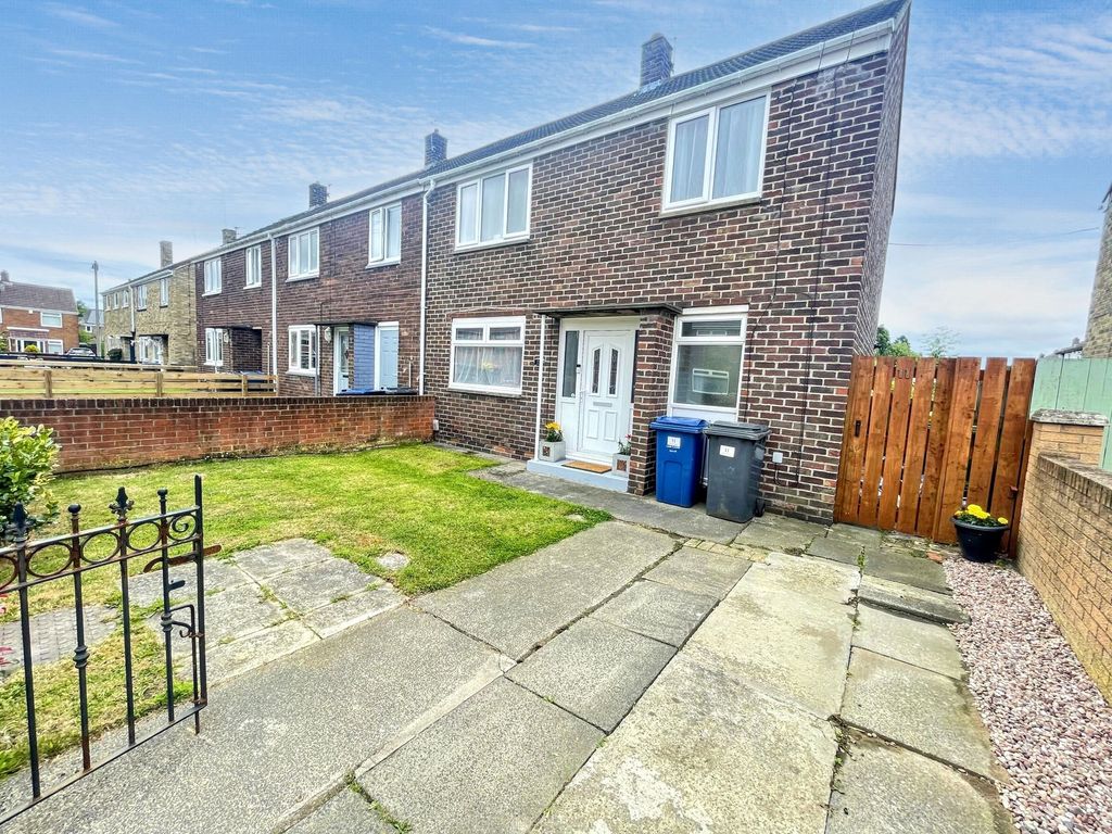 Property photo 1 of 7