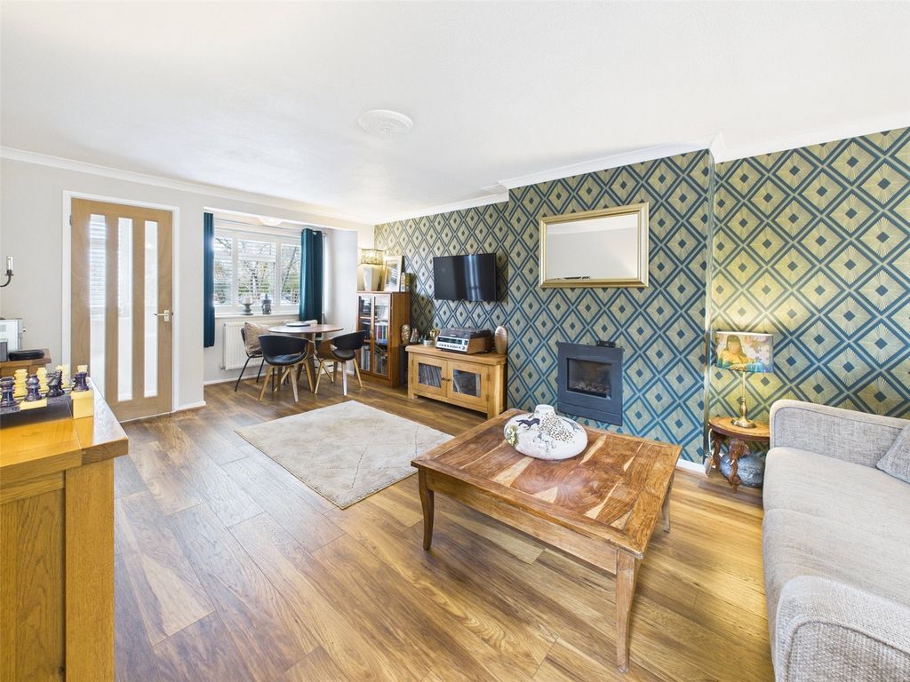 Property photo 2 of 17 Picture No. 03