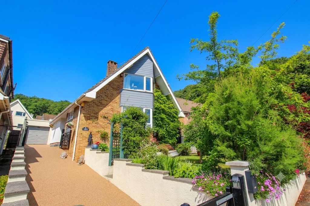 Property photo 1 of 22 Picture No. 47