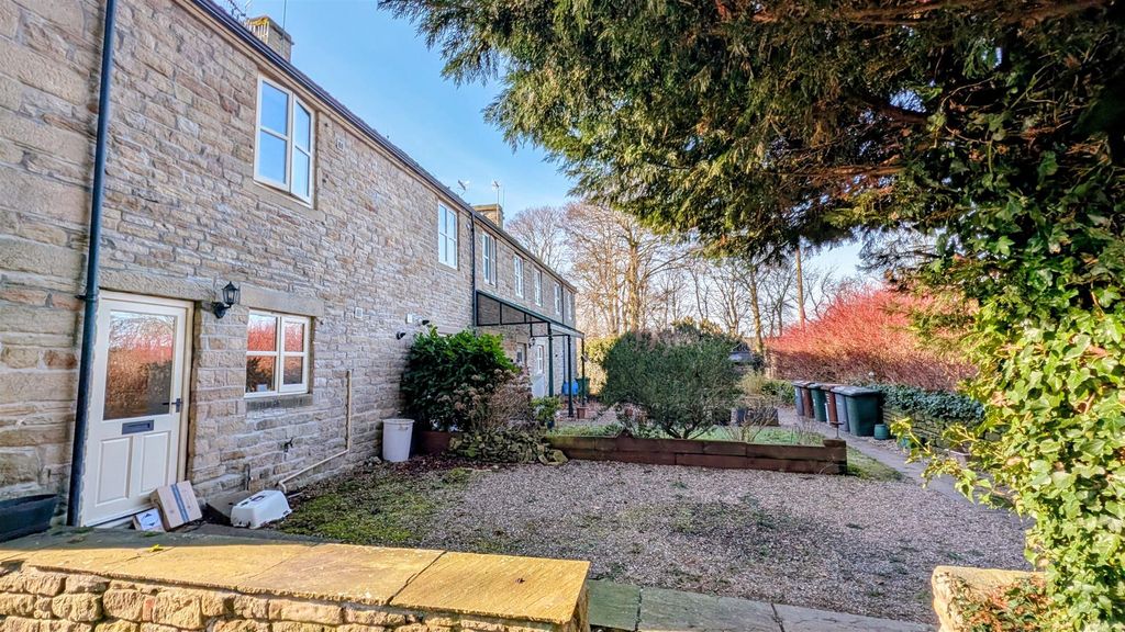 Property photo 3 of 38 1000042135.Jpg