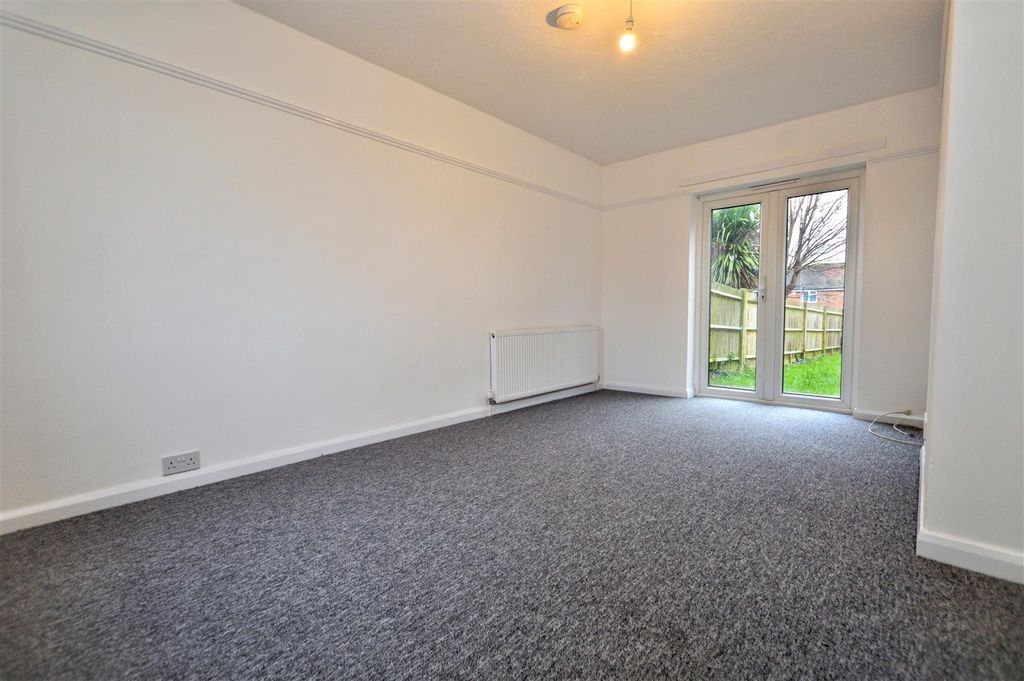 Property photo 2 of 8 Dsc_0228.Jpg