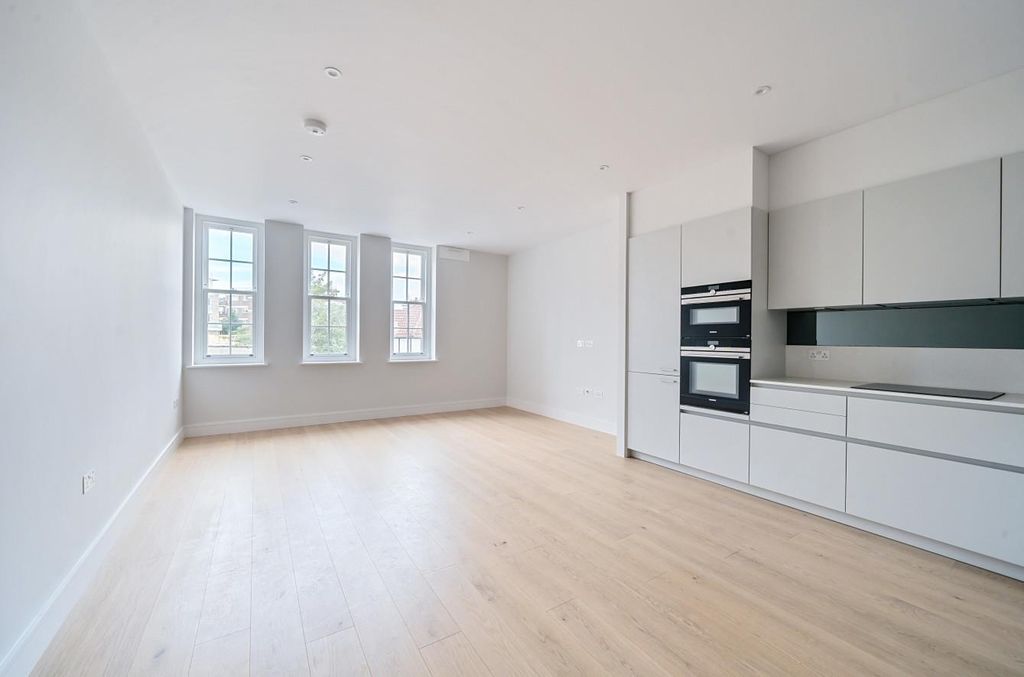 Property photo 2 of 10 Davidson Frost-Wellings, Dfw, Finchley Road, Londo
