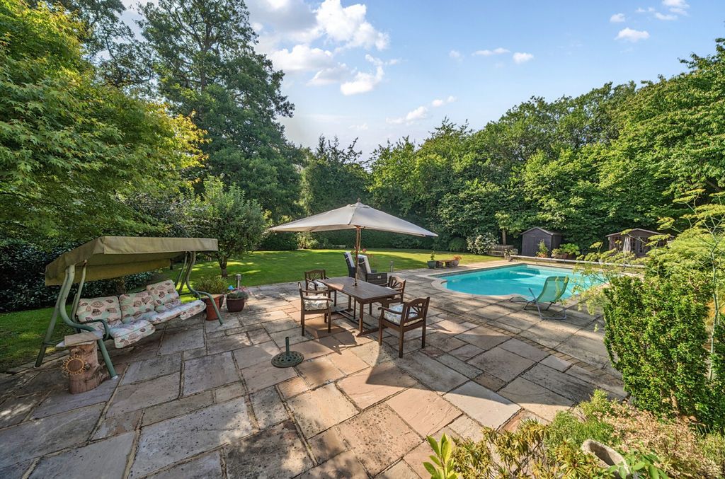 Additional image 26 of 6 bed detached house for saleFarnham Road, Liss GU33