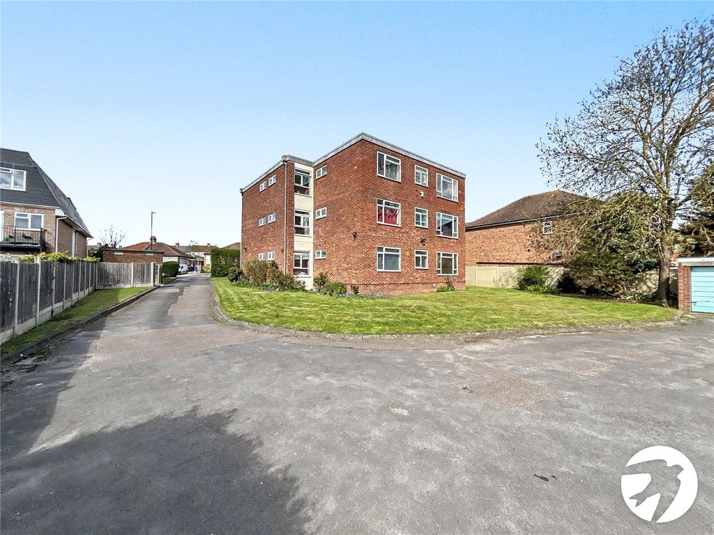 Property photo 2 of 15 Picture No. 01