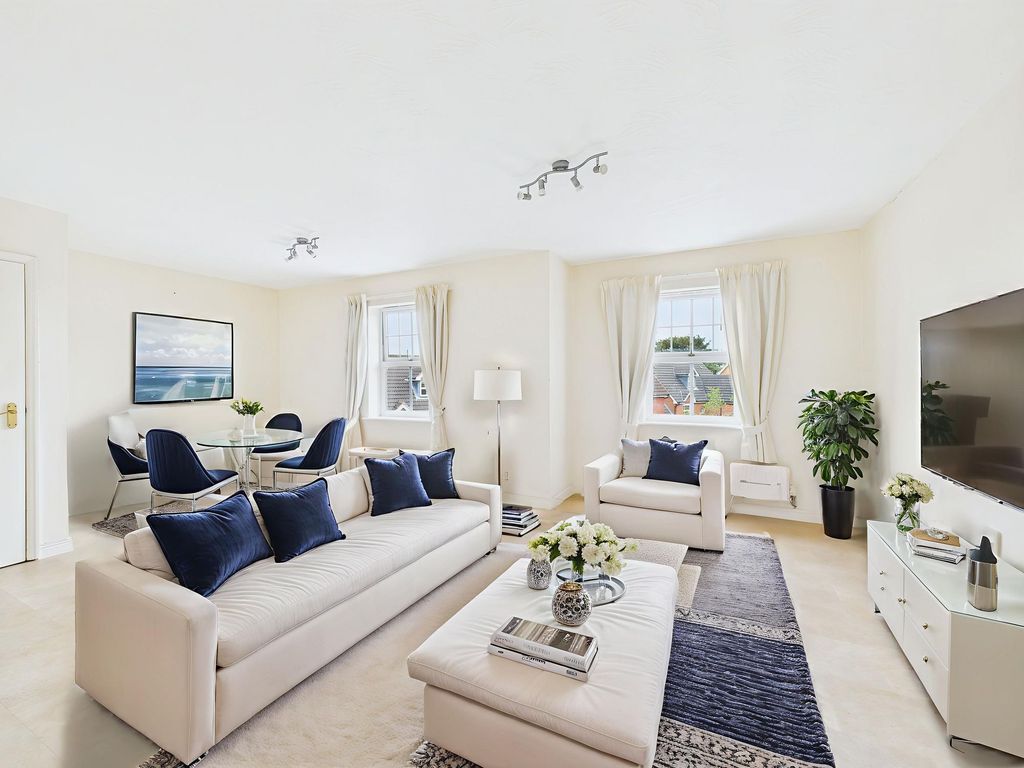 Property photo 2 of 19 Lounge/Dining Room (Virtually Furnished)