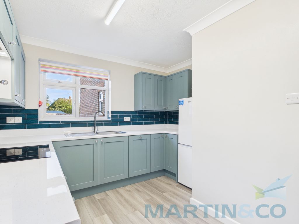 Property photo 2 of 7 Cam01059G0-Pr0320-Still004