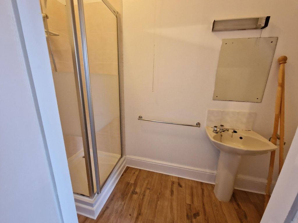 Property photo 3 of 4 Image