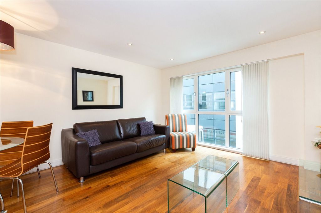 Property photo 2 of 12 Picture No. 05