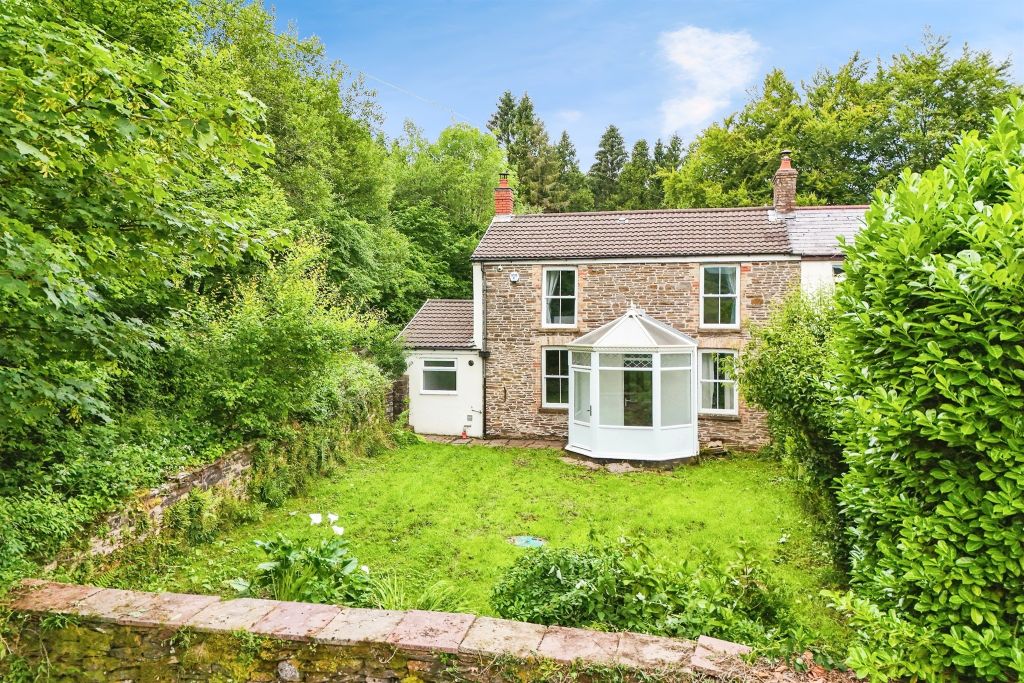 Property photo 1 of 30
