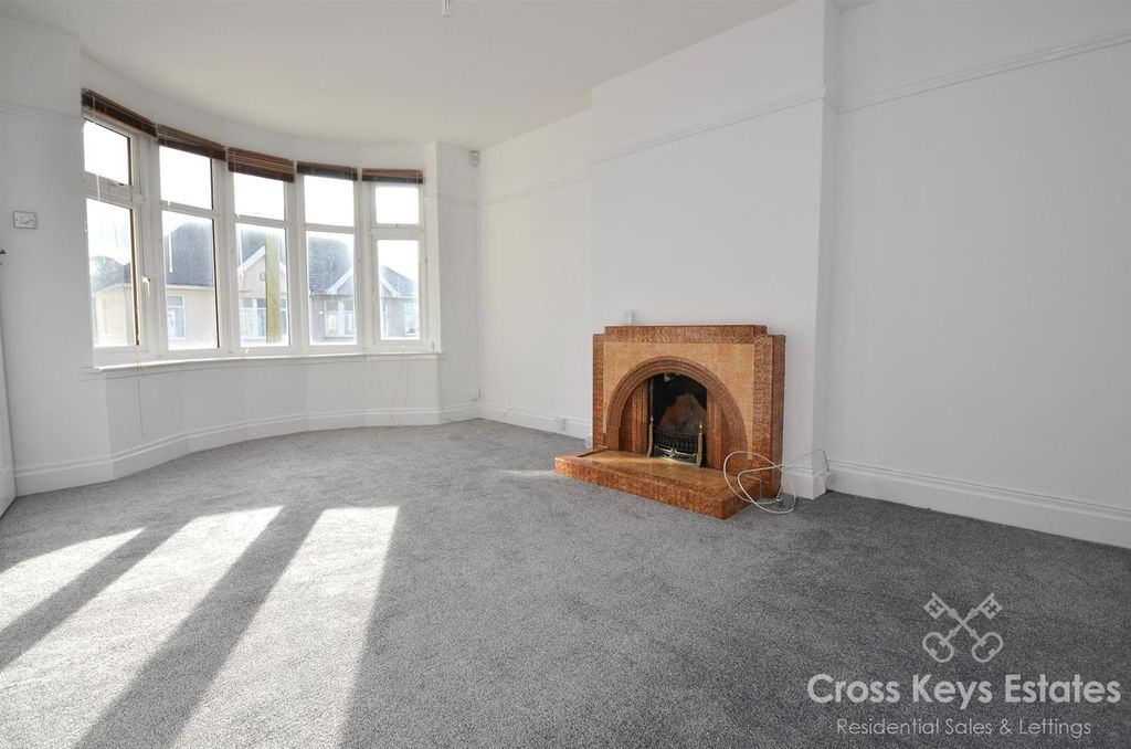 Property photo 3 of 25 2-Dsc_0509.Jpg