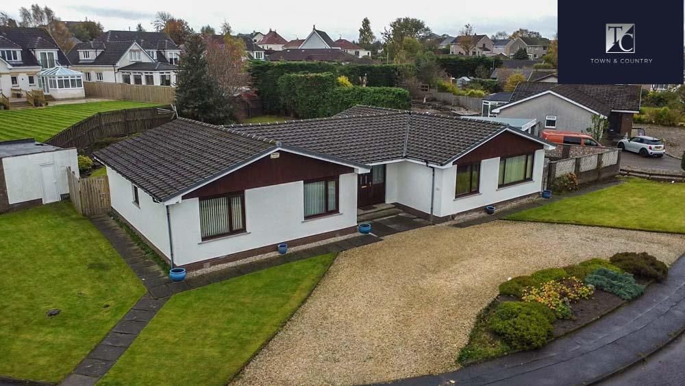 Property photo 1 of 31