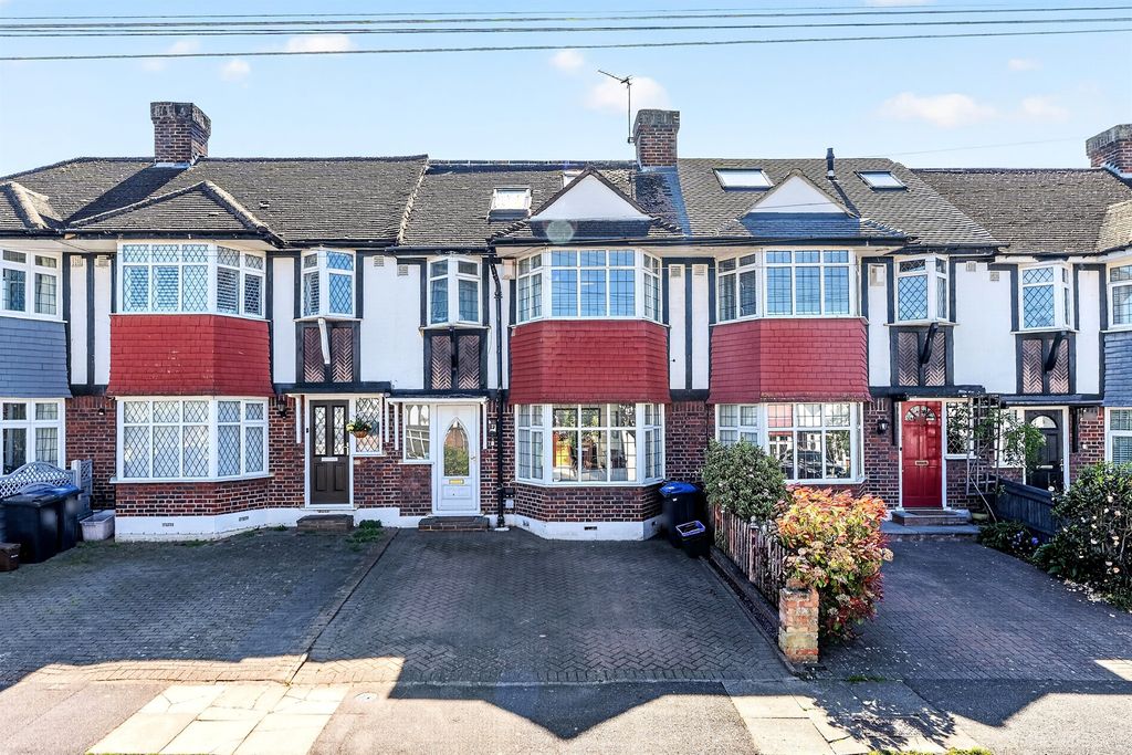 Property photo 1 of 19