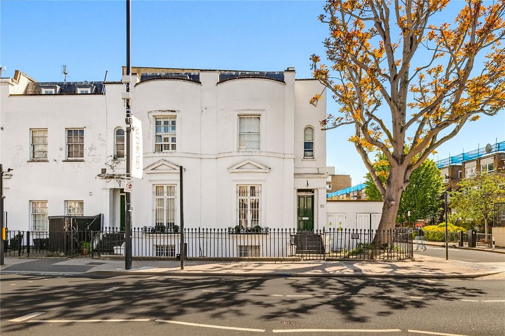 Property photo 1 of 10 Front External