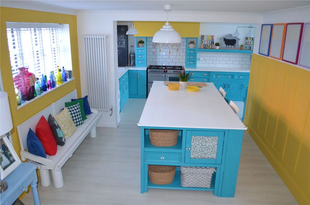 Property photo 3 of 45 Picture No. 87