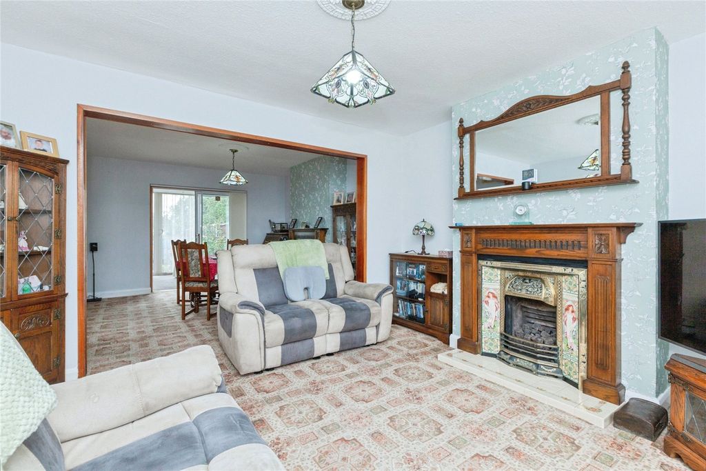 Property photo 2 of 19 Picture No. 09