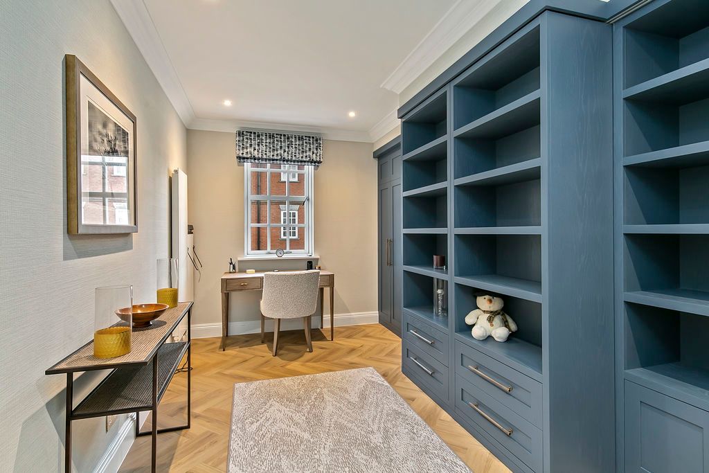 Additional image 12 of 2 bed flat for saleQueens Reach, East Molesey KT8