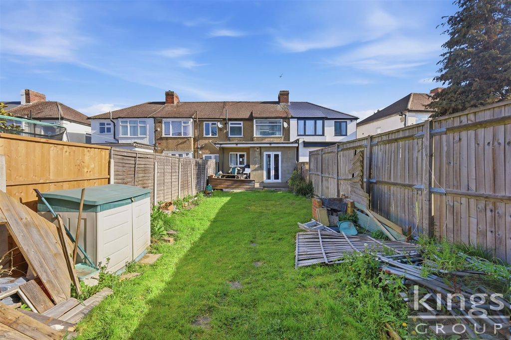 Property photo 2 of 18