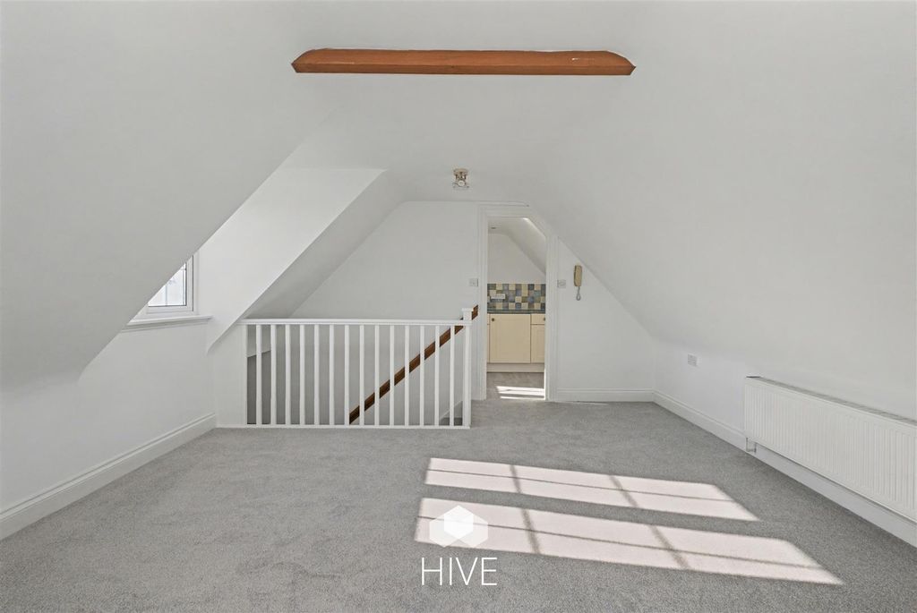 Additional image 7 of 1 bed flat for saleSouthampton Road, Ringwood BH24