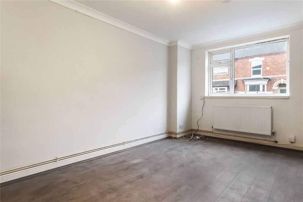 Property photo 3 of 6 Picture No. 06