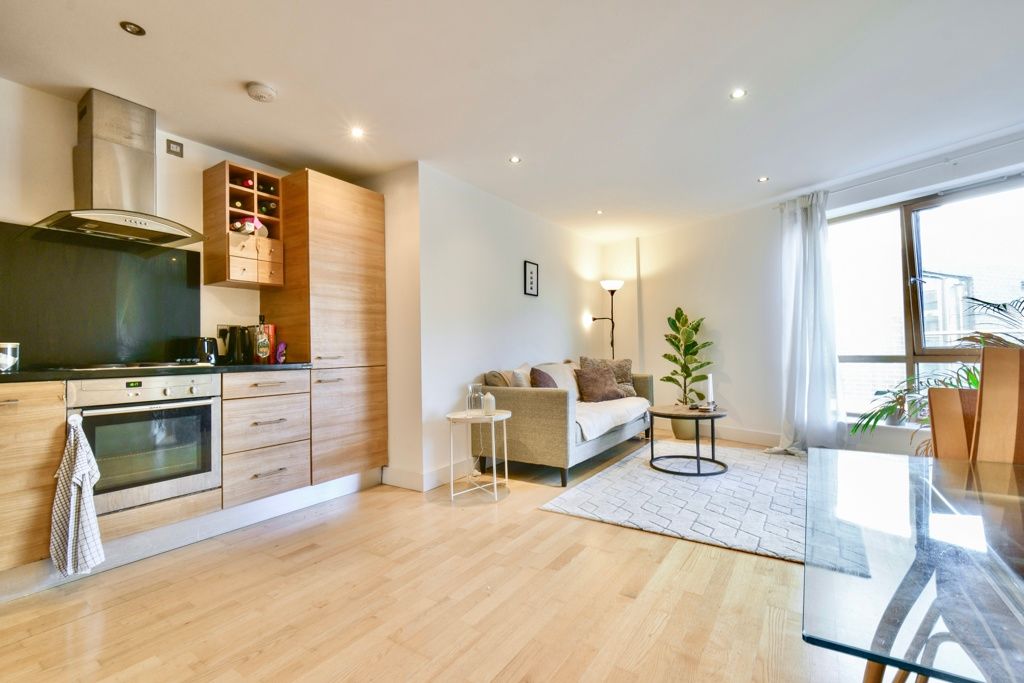 Property photo 1 of 11 Jpg
