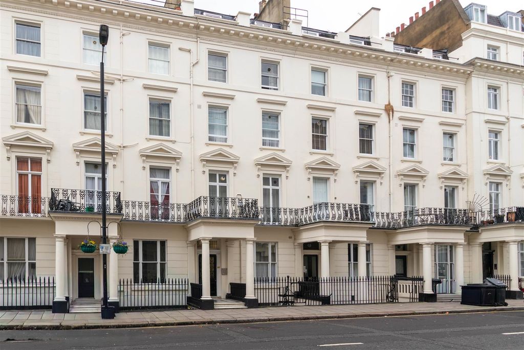 Property photo 2 of 6 Exterior-2.Jpg