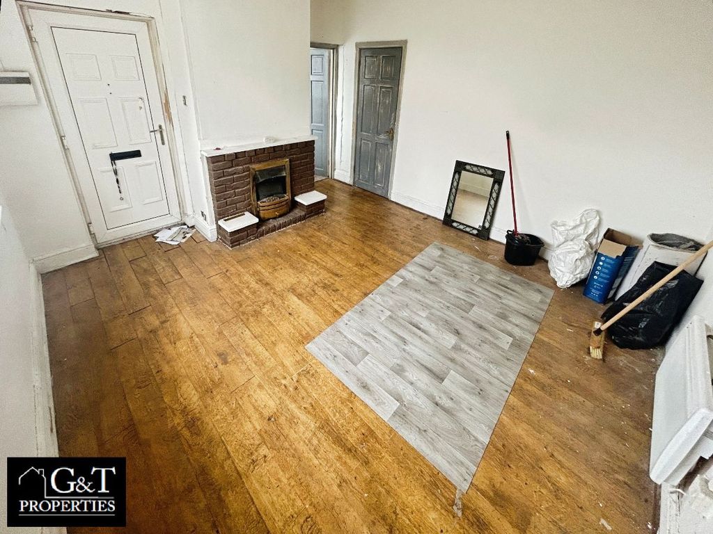 Property photo 3 of 11