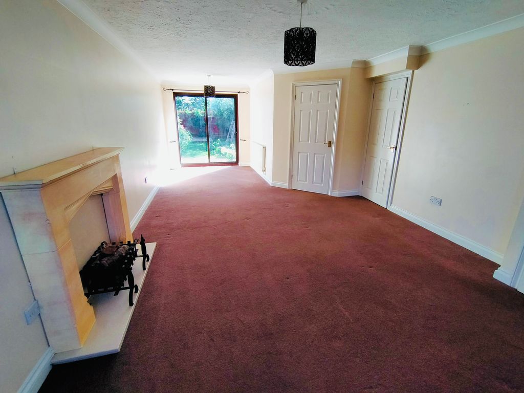 Property photo 3 of 13 Image