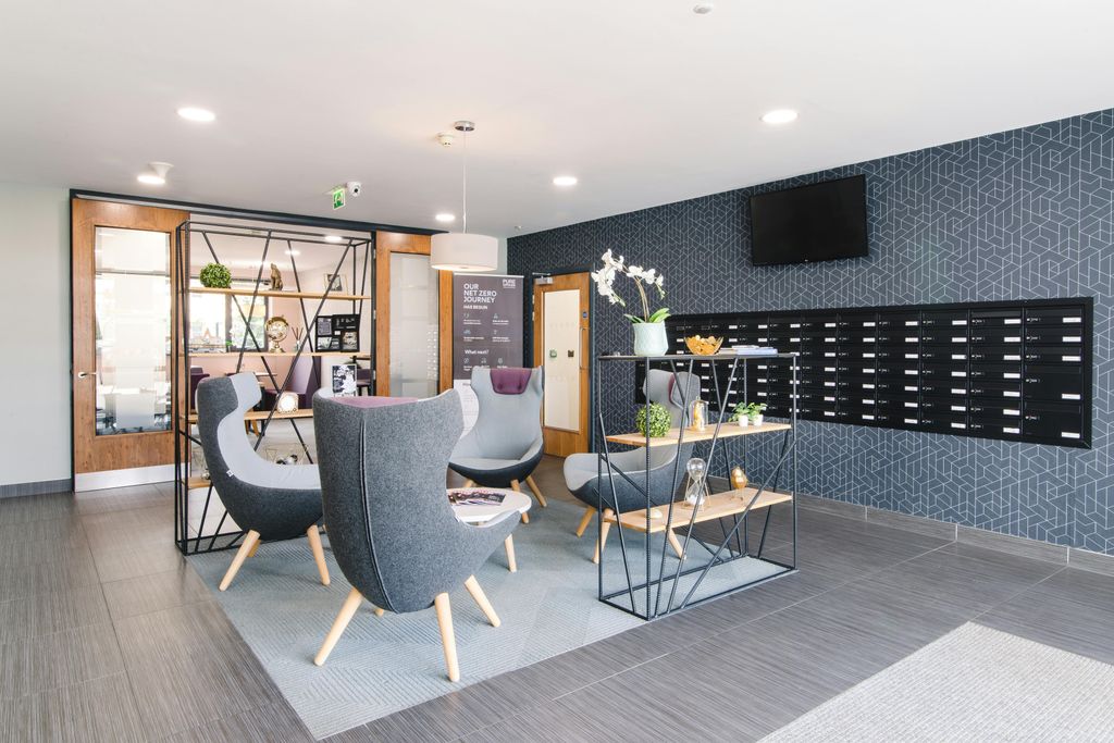 Property photo 1 of 9 Pure Offices_Cheltenham_Full Size_001.Jpg