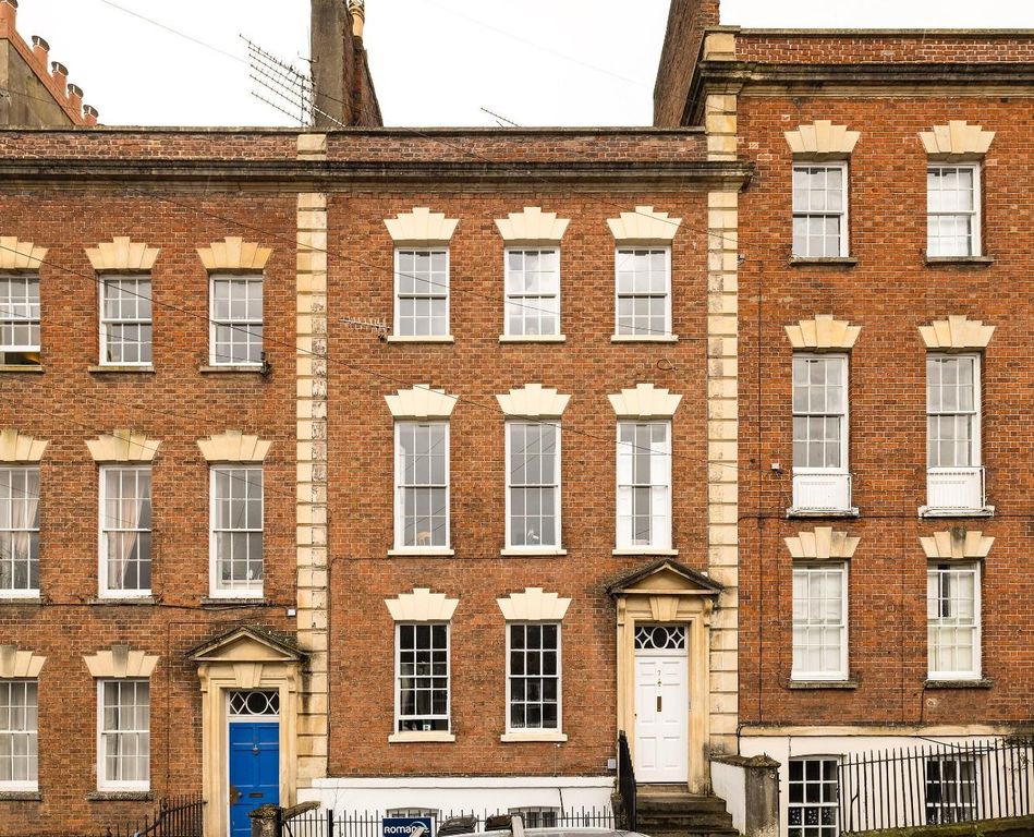 Property photo 2 of 20 Char0023.Jpg