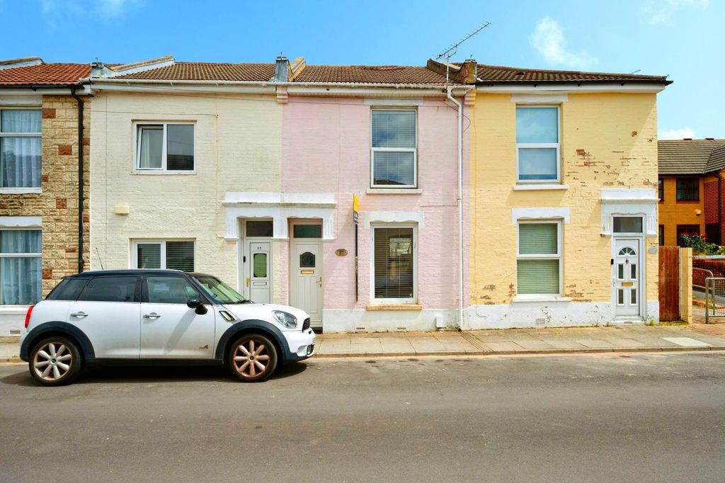 Property photo 1 of 18 Pbox-Img.Jpg