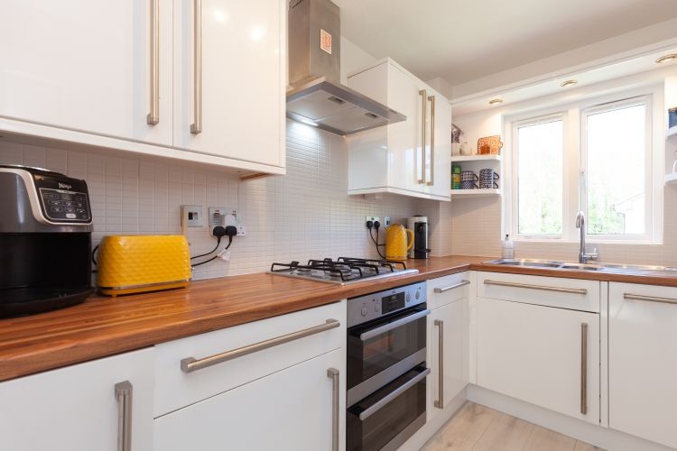 Property photo 1 of 11 278289
