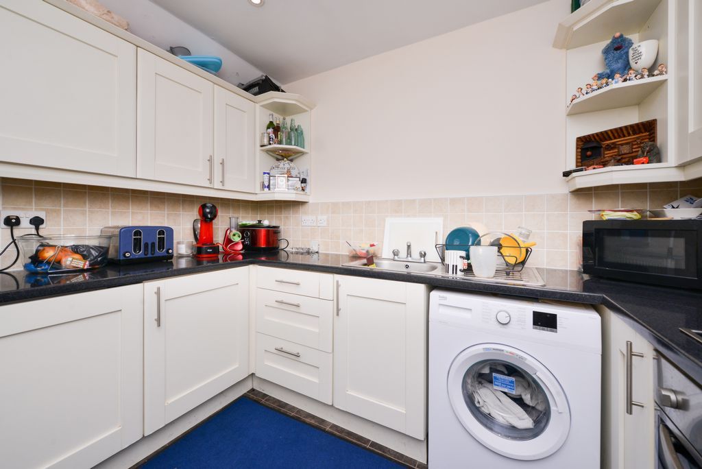 Property photo 2 of 19 Photo 8
