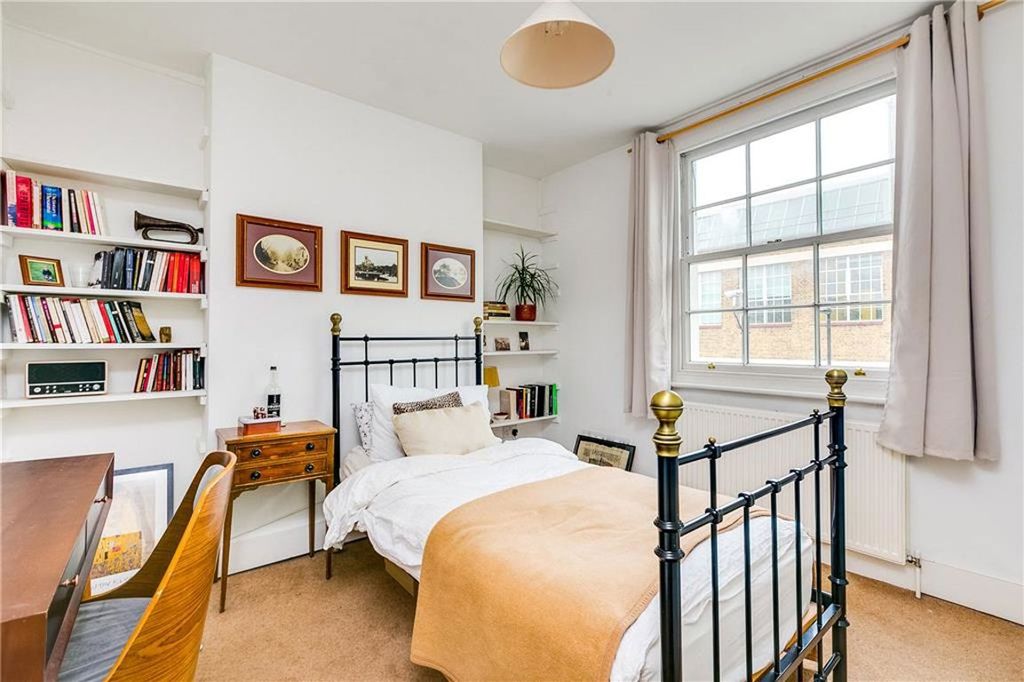 Property photo 1 of 9